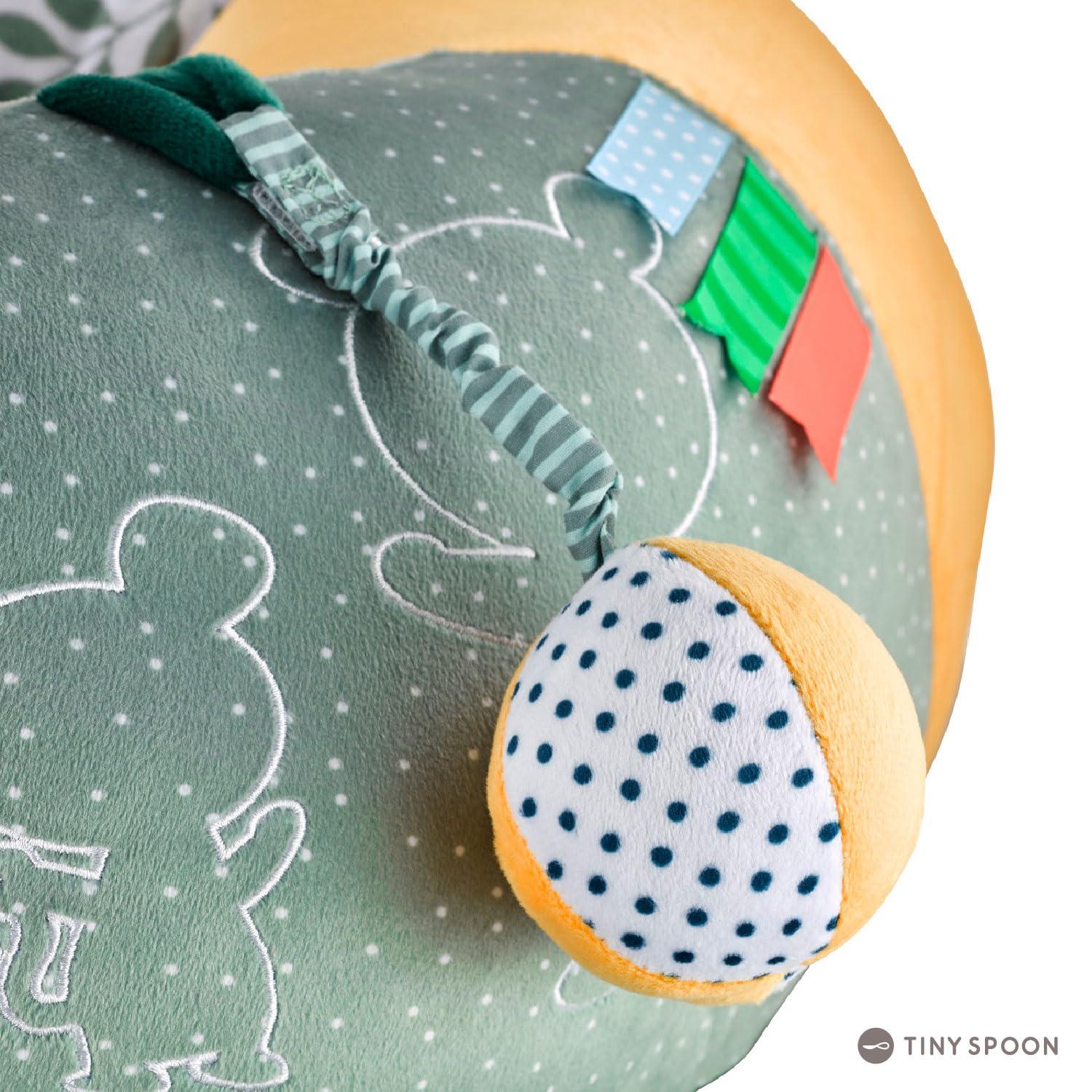 image:imageSophie la girafe Baby Seat amp Play Many Activities to Awaken All 5 Senses
