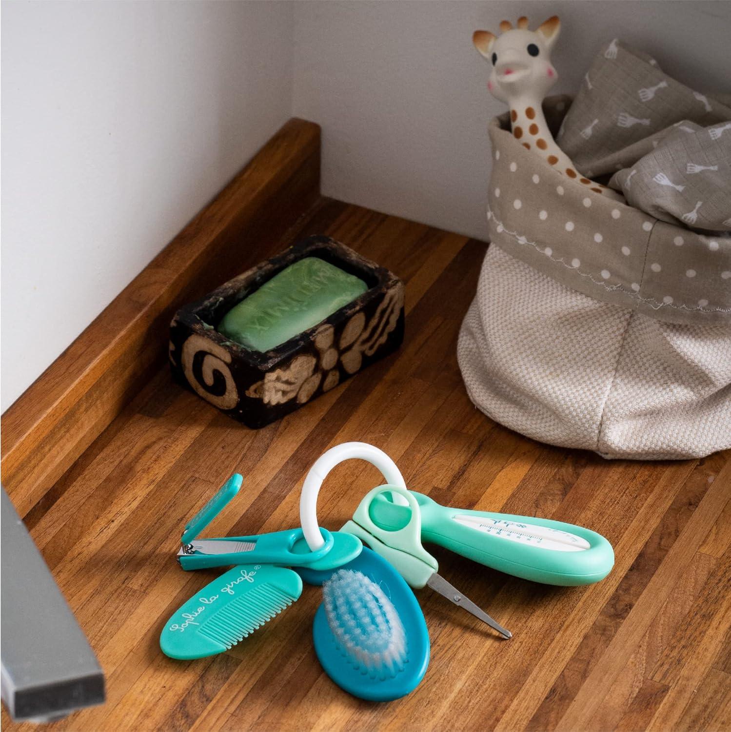 imageSophie la Girafe Kit de soin Toilette de bb bleu 523523