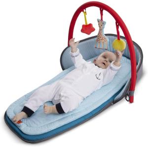 Sophie la Girafe – Tapis d’éveil avec Arche d’activités et Sac de Transport, 240126