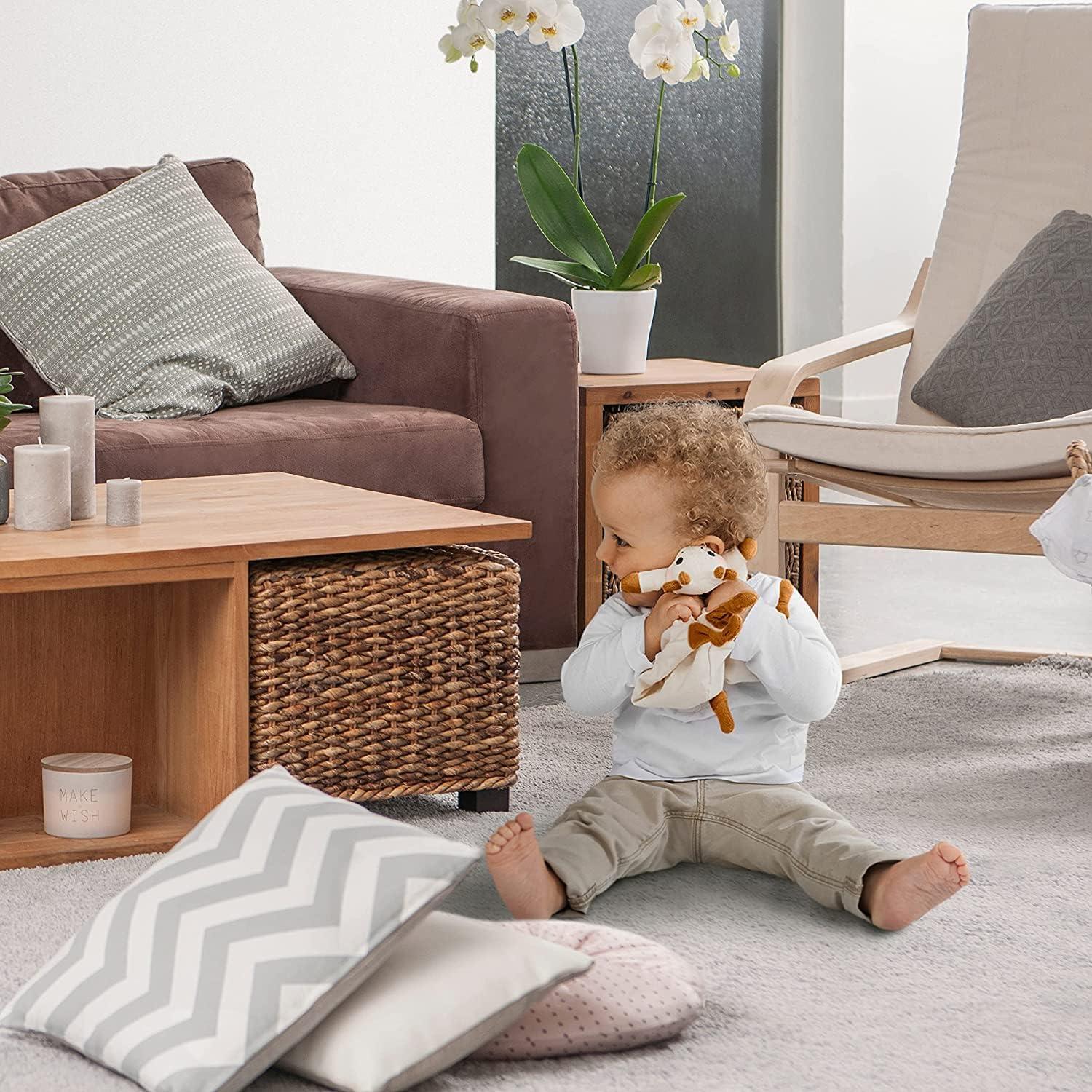 imageSophie la Girafe Caoutchouc Doudou avec attache sucette Blanc et BeigeSimple